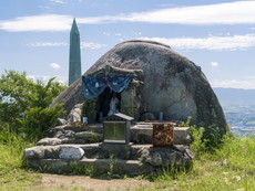 タマタマ石・麗々石・玉々石