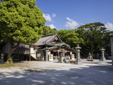曩祖八幡宮・社殿