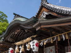 曩祖八幡宮・拝殿