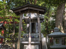 生目神社