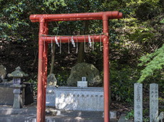 石碑：高倉稲荷大明神・恵比寿神