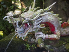 龍王神水の湧く龍神社