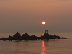 元宮とされる市杵島