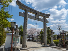 西門・一之鳥居