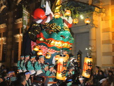 唐津くんち（宵曳山）：青獅子