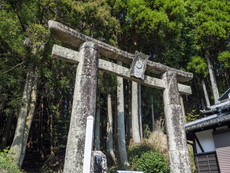 上宮：一之鳥居